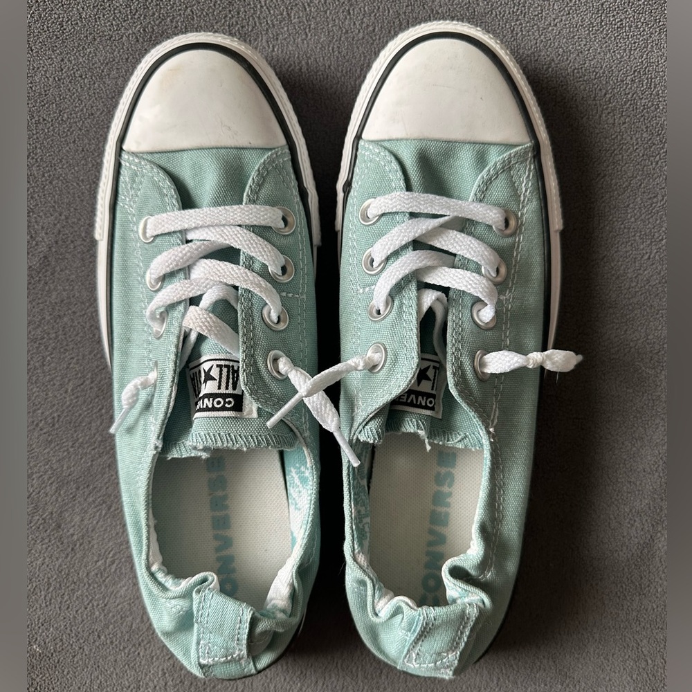 Converse light teal low top scrunch excellent condition